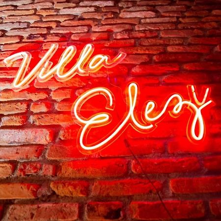 Villa Elezi Korce Eksteriør billede
